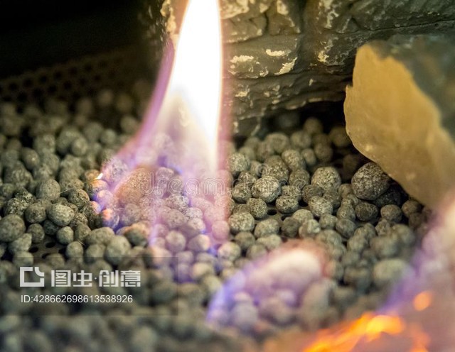 當代生物燃料乙醇特寫。節能創新。Contemporary biofuel on ethanol close-up. Energy saving innovation.